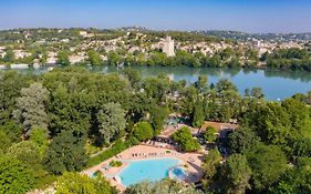 Camping Du Pont D'Avignon